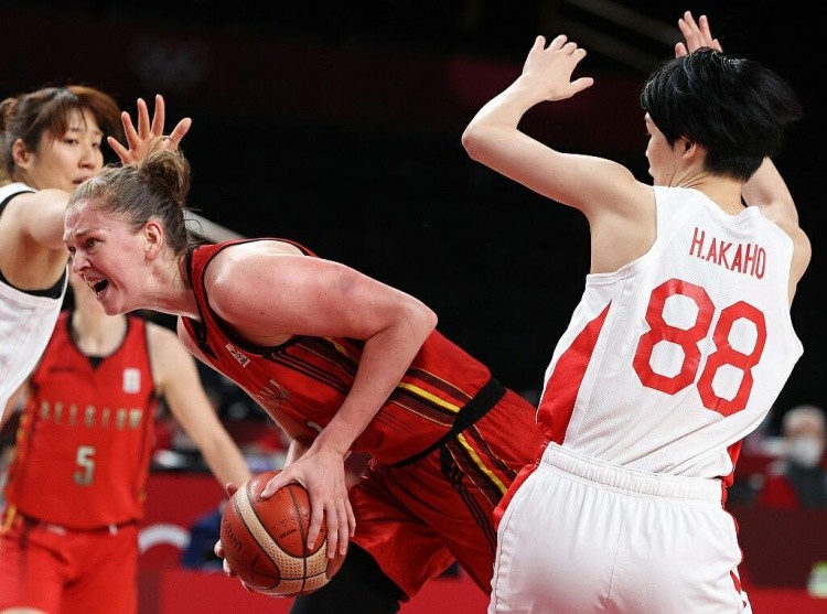 孔德：今天是属于我的一天，第二个进球是误打误撞（孔德：这是我的高光时刻，第二粒进球纯属巧合）