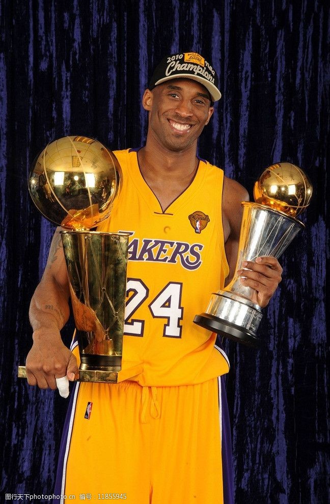 德天空：拜仁看上安德莱赫特17岁中场德卡特（德国天空体育：拜仁相中安德莱赫特17岁中场德卡特）