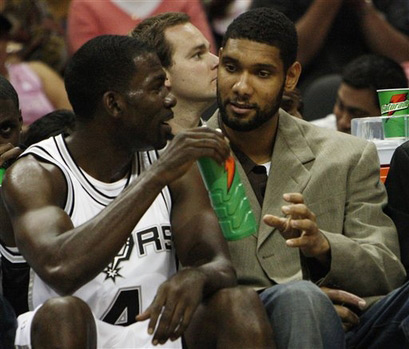 穆勒：越接近决赛看球的人越多，在数万球迷面前踢球令我兴奋（穆勒：越临近决赛观赛人数越多，置身万人面前比赛让我更兴奋）